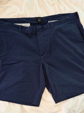 J. Crew Men's Navy Flat-Front Stretch Shorts